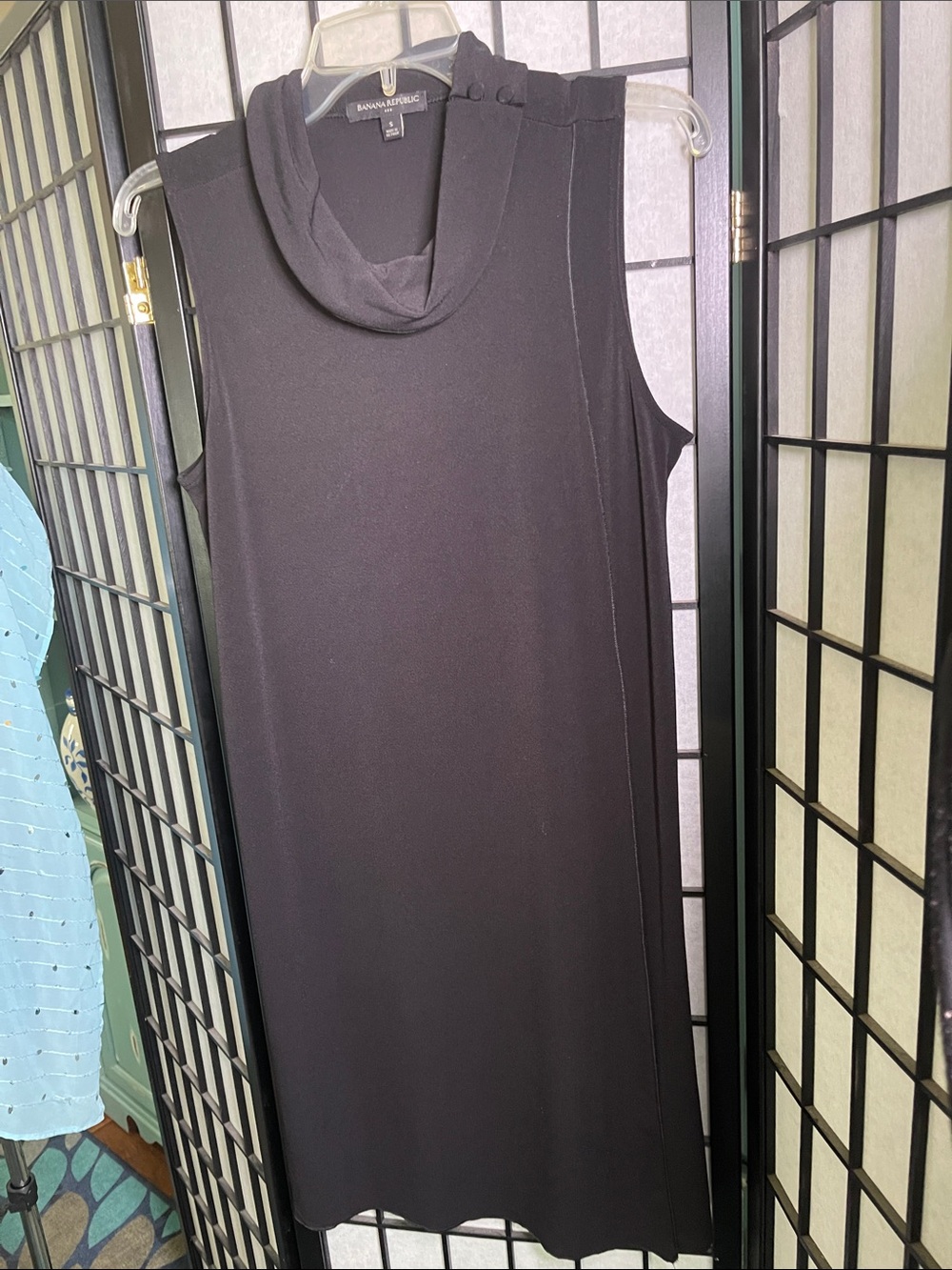 BANANA REPUBLIC Sleeveless Black Cowl Neck Classic Women's Dress